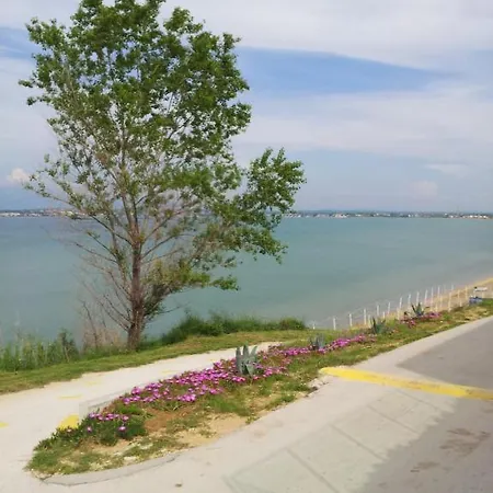 Διαμέρισμα & Restaurant Condura Croatica Nin-sabunike