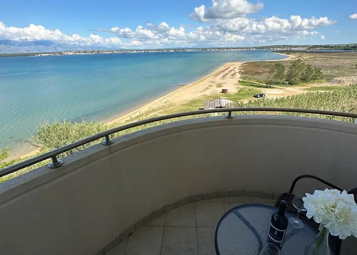 & Restaurant Condura Croatica Nin-sabunike דירה נין