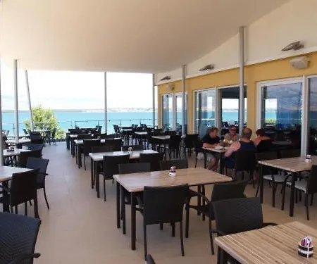 & Restaurant Condura Croatica Nin-sabunike *