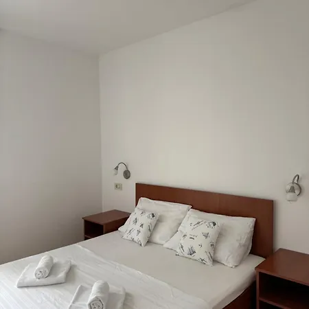 아파트 Apartments & Restaurant Condura Croatica Nin-Sabunike *