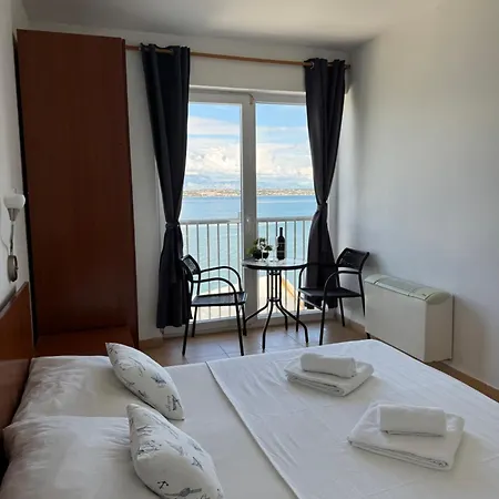 아파트 Apartments & Restaurant Condura Croatica Nin-Sabunike