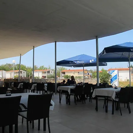 Apartments & Restaurant Condura Croatica Nin-Sabunike * Nin