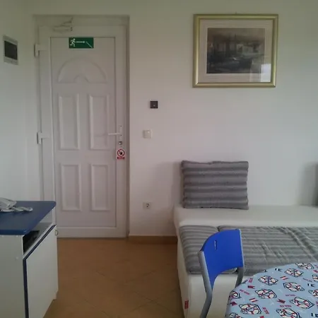 Apartment Aparthotel Sun & Sea Nin-Sabunike 3*