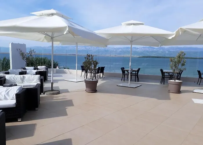 아파트 & Restaurant Condura Croatica Nin-sabunike *