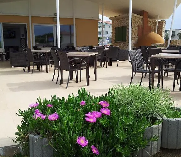 & Restaurant Condura Croatica Nin-sabunike *
